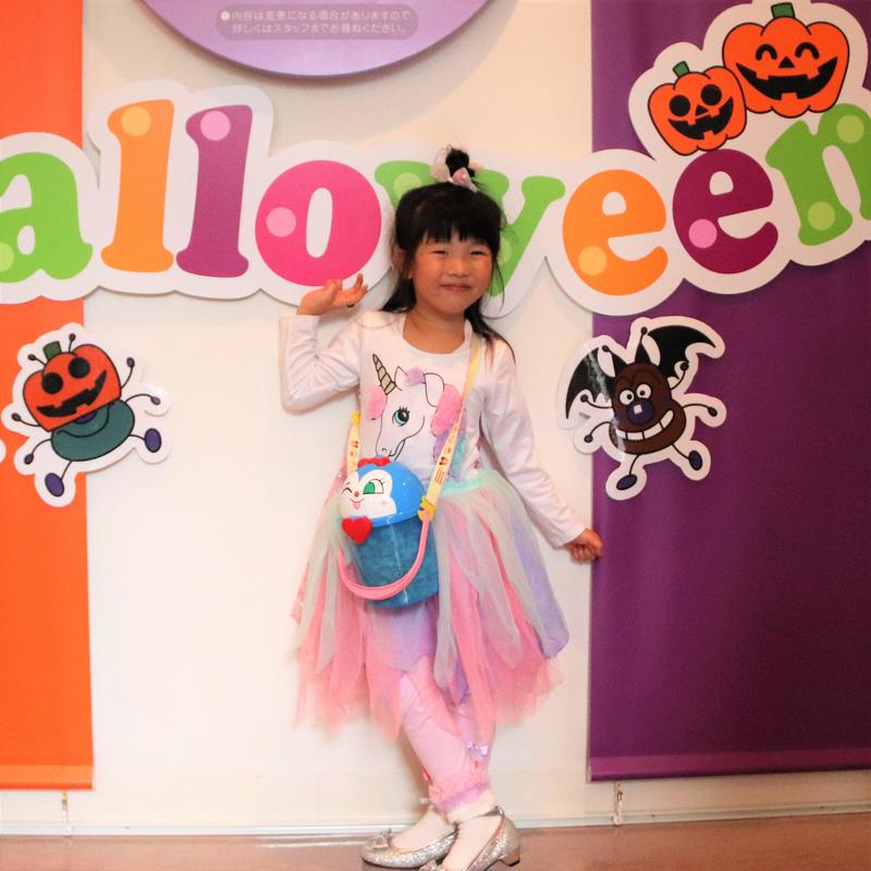 genki100_halloweenkasoukids21.JPG