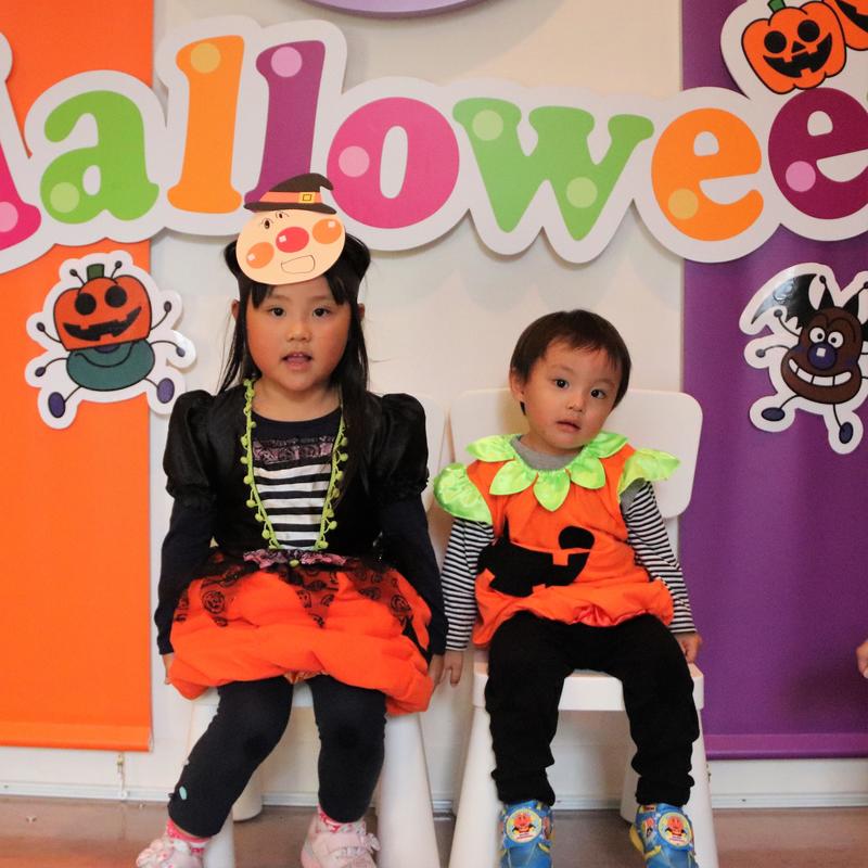 genki100_halloweenkasoukids57.JPG